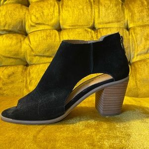Lucky Brand Suede Black Heel Ankle Boots